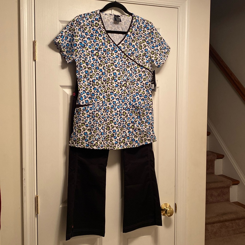 Brand New Scrub Set